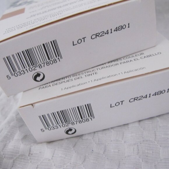 Bundle of 2 ion Restructuring Hair Masks/Treatments - Picture 7 of 8